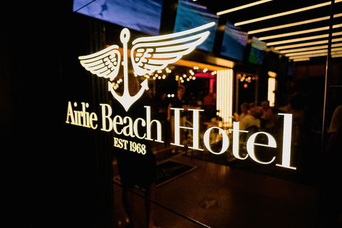Airlie Beach Hotel - Maitland Accommodation 3