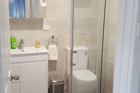 Palm Beach Guest House - Maitland Accommodation 5