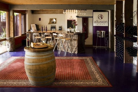 Allusion Wines Cottages - Maitland Accommodation 6