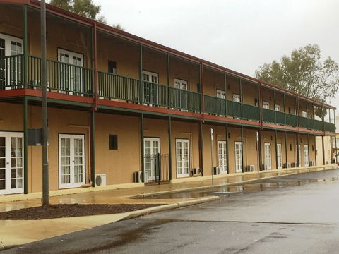 The Nosh & Nod - Howick Street - Maitland Accommodation 0