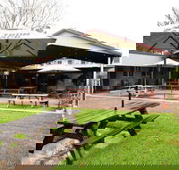 Royal Hotel Singleton - Maitland Accommodation