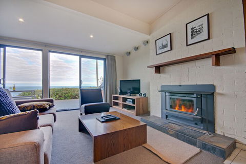 Beacon Point Ocean View Villas - Maitland Accommodation 6