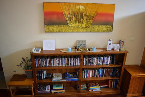 Bluebell Cottage - Maitland Accommodation 2