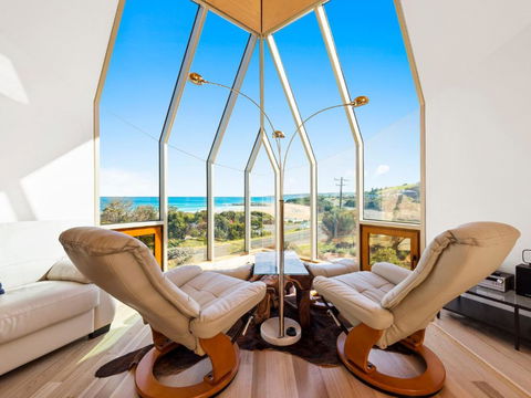 Manta Ray One - Maitland Accommodation 1