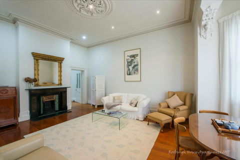 Roxburgh House Apartments - Maitland Accommodation 3