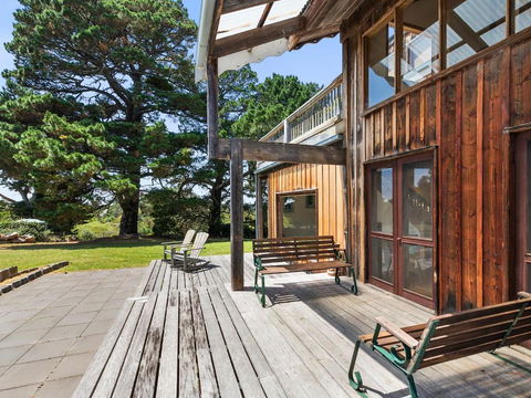Walshan House - Maitland Accommodation 4