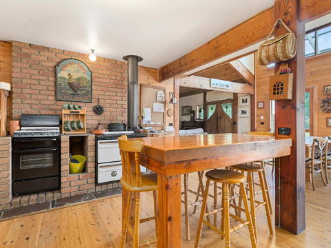Walshan House - Maitland Accommodation 1
