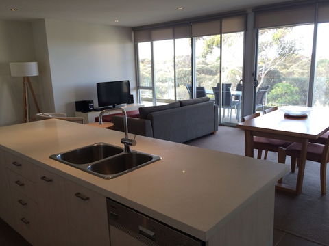 Onshore Torquay - Maitland Accommodation 1