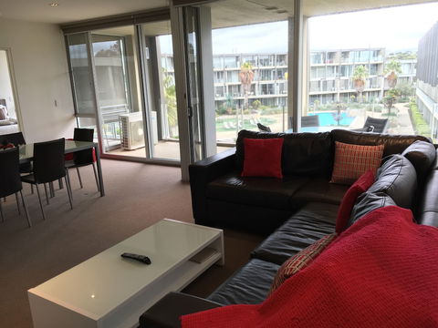 Onshore Torquay - Maitland Accommodation 3