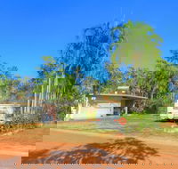 Batchelor Holiday Park - Maitland Accommodation