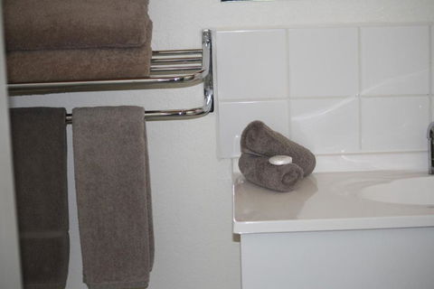 Omeo Motel - Maitland Accommodation 2