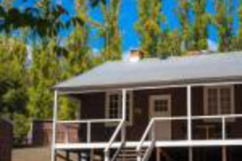 Lewana Cottages - Maitland Accommodation 0