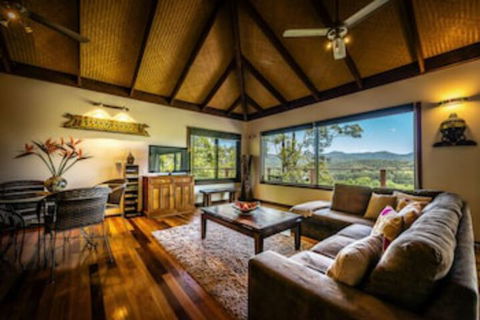 Lombok On Waterfall Retreat - Maitland Accommodation 0