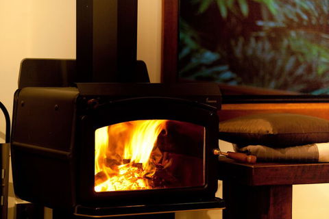 Lombok On Waterfall Retreat - Maitland Accommodation 2