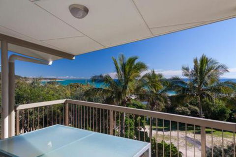 Cylinder Beach Mooloomba Unit 3 - Maitland Accommodation 0