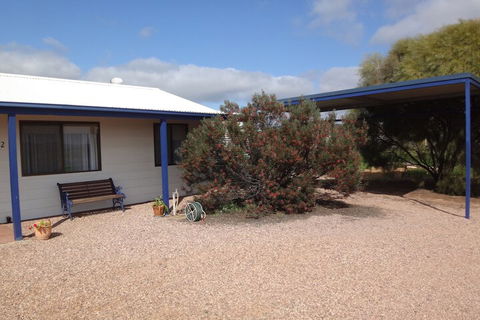 Windana Cottages - Maitland Accommodation 7
