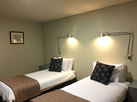 The Vintry - Maitland Accommodation 4