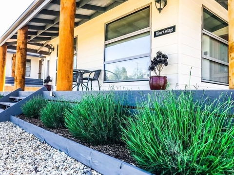 Daysend Cottages - Maitland Accommodation 0