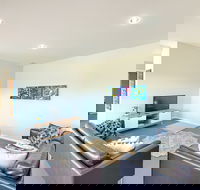 Parker Eco House - Maitland Accommodation