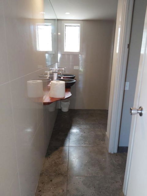 Surfside Backpacker - Maitland Accommodation 4