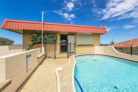 Beachfront Studio & Private Pool - Maitland Accommodation 0