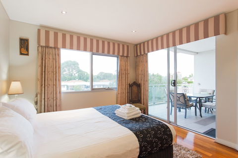 Spinnakers By Rockingham Apartments - Maitland Accommodation 0