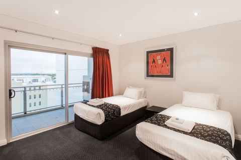 Spinnakers By Rockingham Apartments - Maitland Accommodation 1
