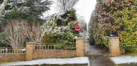 Winston Cottage At Three Sisters - Maitland Accommodation 2