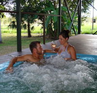 Berry Creek Bush Retreat - Maitland Accommodation