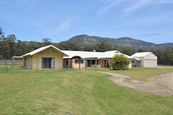 James Estate Guesthouse - Maitland Accommodation 2