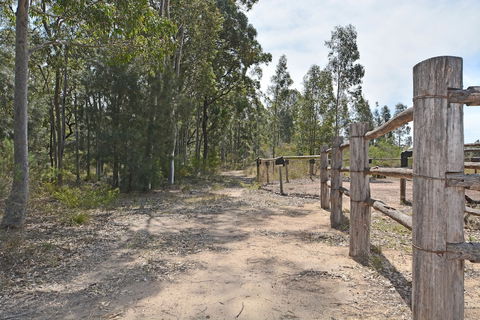 James Estate Guesthouse - Maitland Accommodation 0