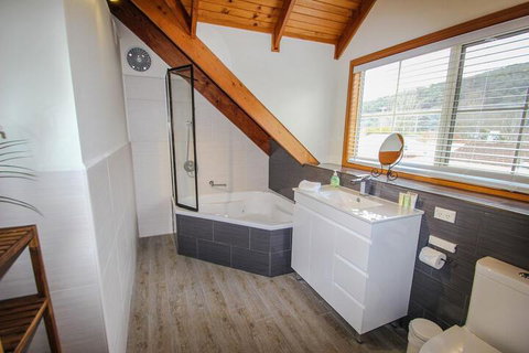 Halinka Lodge - Maitland Accommodation 1