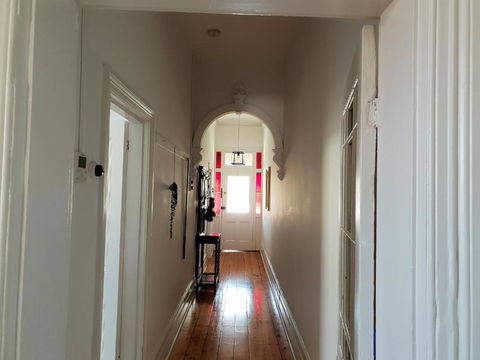Captains Heritage Cottage - Maitland Accommodation 6