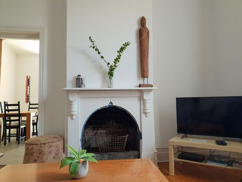 Captains Heritage Cottage - Maitland Accommodation 5