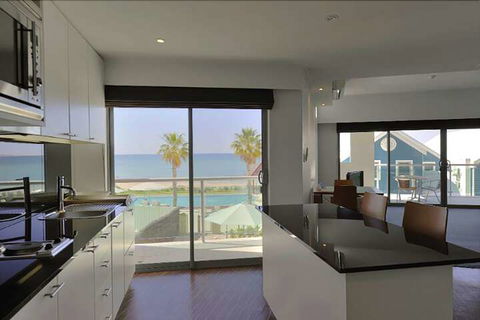 Sea Side 112 - Maitland Accommodation 3