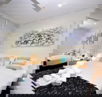 Coastal by Rockingham Apartments - Maitland Accommodation