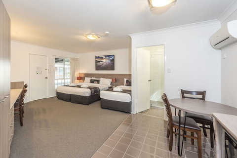 Takalvan Motel - Maitland Accommodation 5