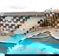 Twin Towers Inn - Maitland Accommodation