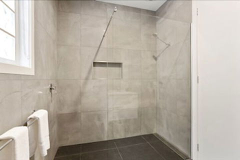 Coastal Vibe Apartments - Maitland Accommodation 1