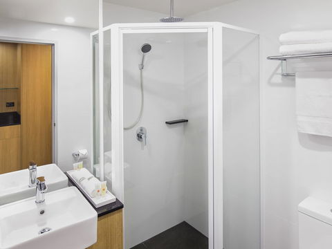 Ibis Styles Hobart - Maitland Accommodation 2