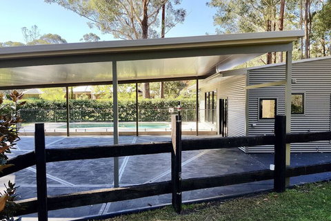 Mistinthegumtrees Eco Luxury Cabins - Maitland Accommodation 5