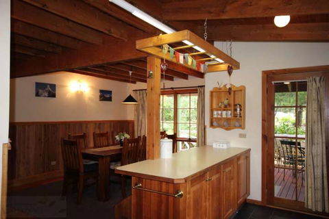 Our Glenbogle - Maitland Accommodation 5