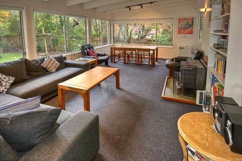 Finchley - Maitland Accommodation 7