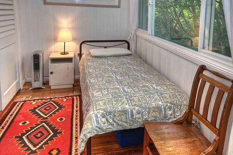 Finchley - Maitland Accommodation 6