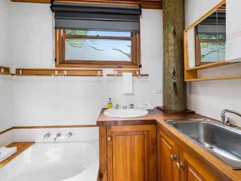 The Surf Shack - Maitland Accommodation 3