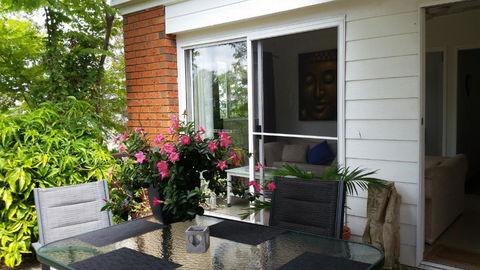 Alexandra Headland - Maitland Accommodation 2