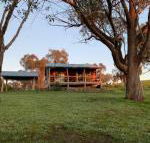 Gaddleen Grove Cottages - Maitland Accommodation