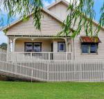 Catherine Normane Holiday House - Maitland Accommodation