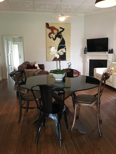 Lindas Cottage At The Hunter - Maitland Accommodation 6