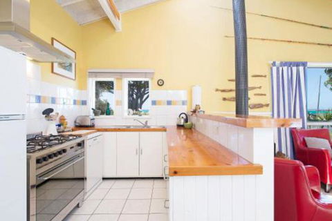 Beach Break - Maitland Accommodation 3